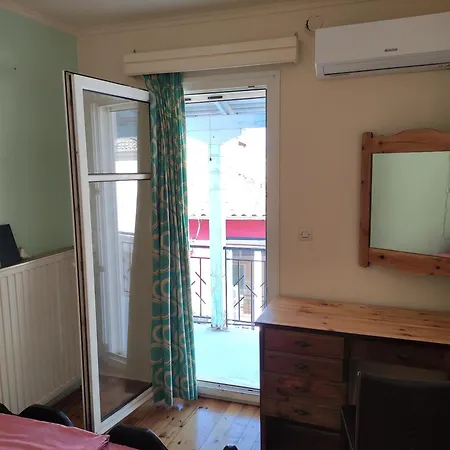 Lejlighedshotel Locart Room2 Lefkáda