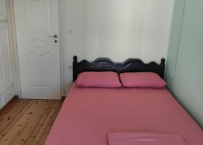 Apart Otel Locart Room2 *